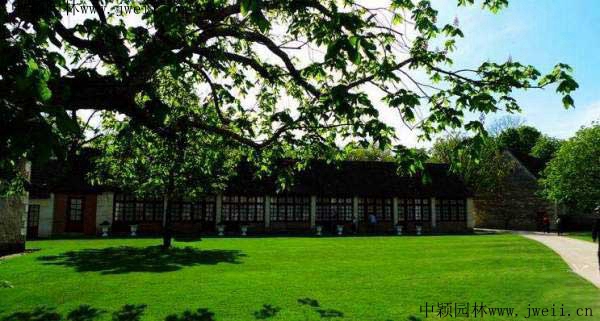 1568117424288117.jpg 草坪庭院5_副本.jpg